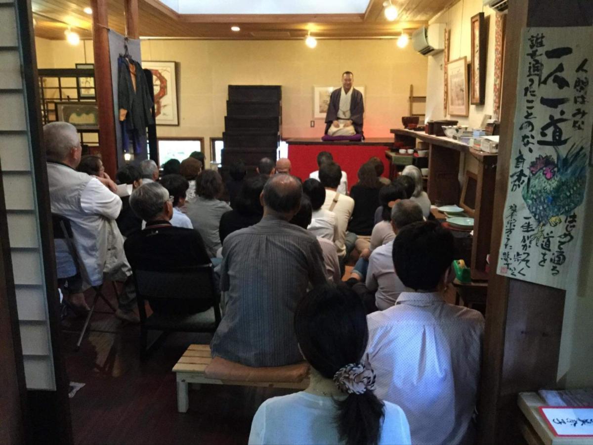 一客一亭の宿 遊楽 Satsumasendai Esterno foto
